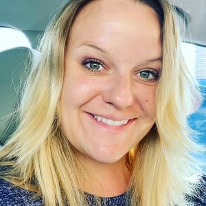 Meet your Posher, Candice